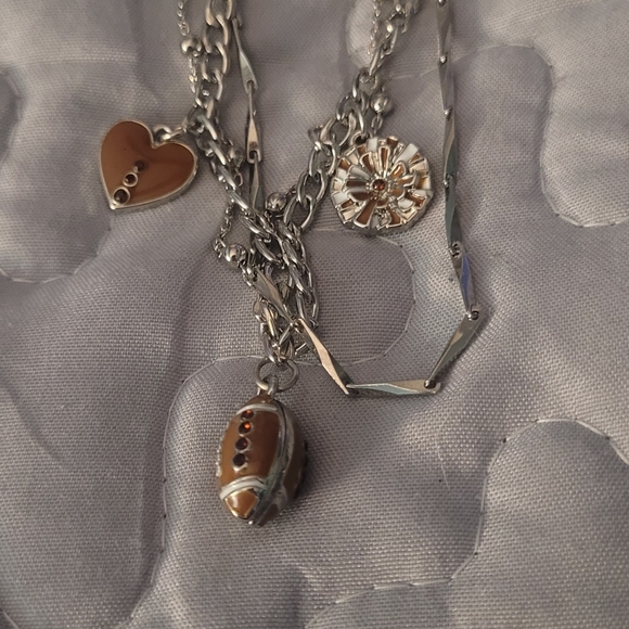 NWT Maurices Silver and Brown Charm Bracelet - Picture 4 of 6